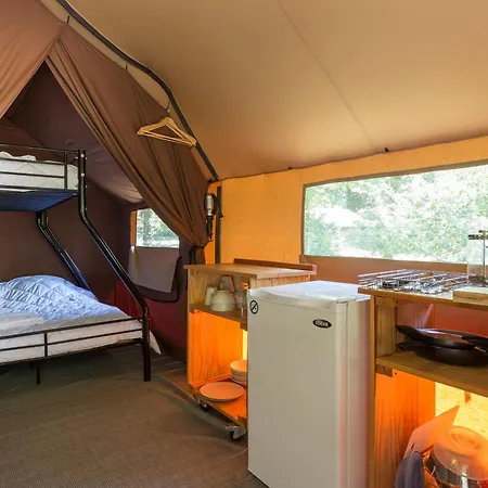 Huttopia 3* Rambouillet