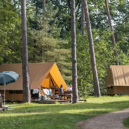 Campsite Huttopia 3*
