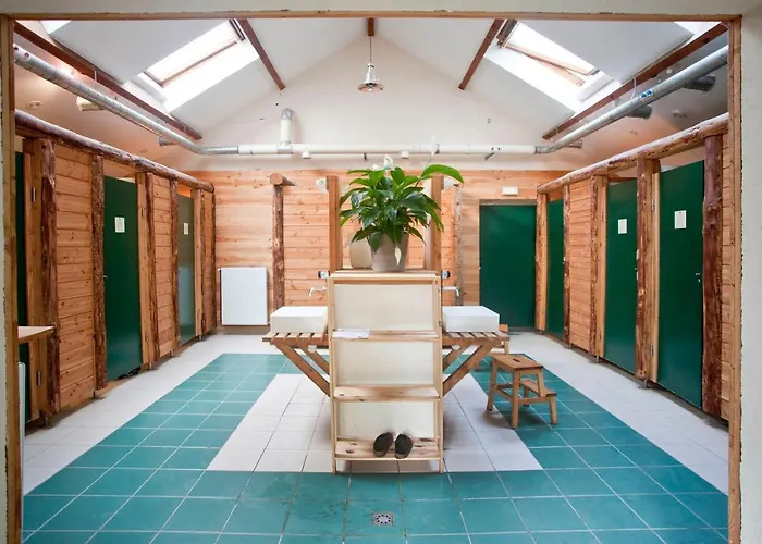 Huttopia Κάμπινγκ 3*